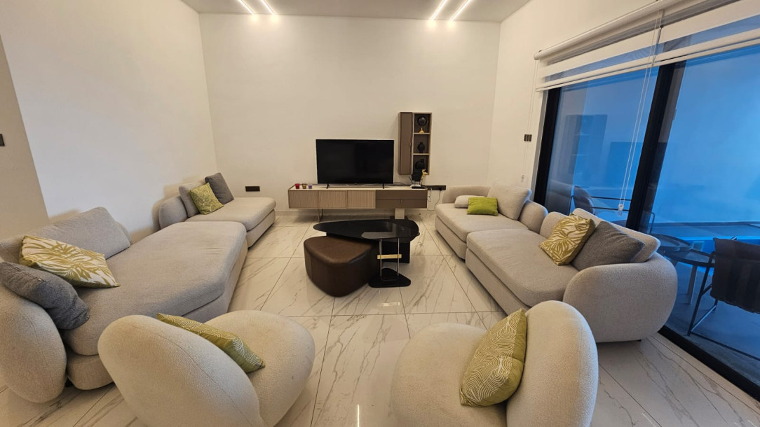 GİRNE/KARAKUM'DA SATILIK 3+1 ÖZEL HAVUZLU DAİRE-1