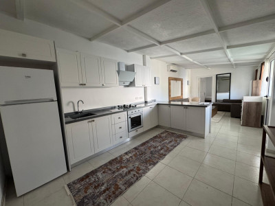 GİRNE/KARAOĞLANOĞLU GAÜ BÖLGESİ KİRALIK 1+1 DAİRE – BÜYÜK TERAS & BAHÇELİ-4