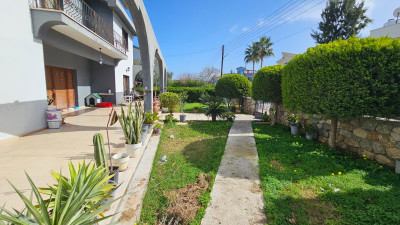 GİRNE/KARAOĞLANOĞLU S BÖLGESİNDE SATILIK MÜSTAKİL EV-3