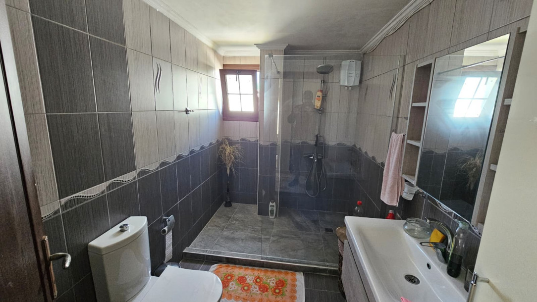 GİRNE/KARAOĞLANOĞLU S BÖLGESİNDE SATILIK MÜSTAKİL EV-24