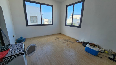 GİRNE/KARAOĞLANOĞLU S BÖLGESİNDE SATILIK MÜSTAKİL EV-17