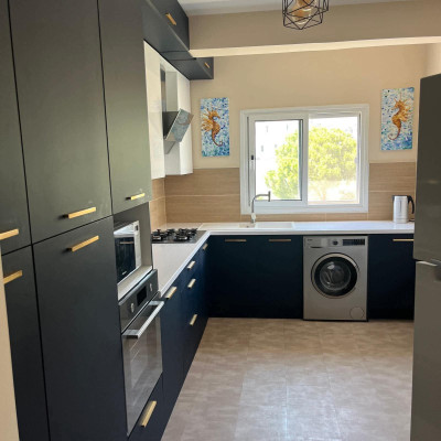 GİRNE KARAOĞLANOĞLU – KERVANSARAY MERİT PARK BÖLGESİNDE YENİLENMİŞ 2+1 KİRALIK DAİRE