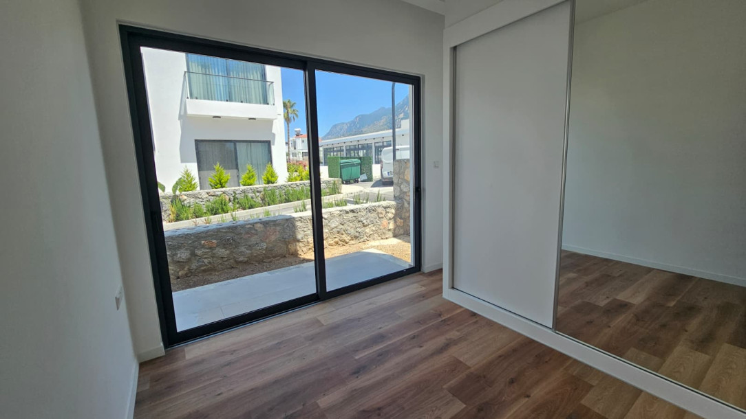 GİRNE/KARŞIYAKA AQUALINA RESIDENCE’TA SATILIK BAHÇELİ 2+1 LÜKS DAİRE | RESORT YAŞAM-9