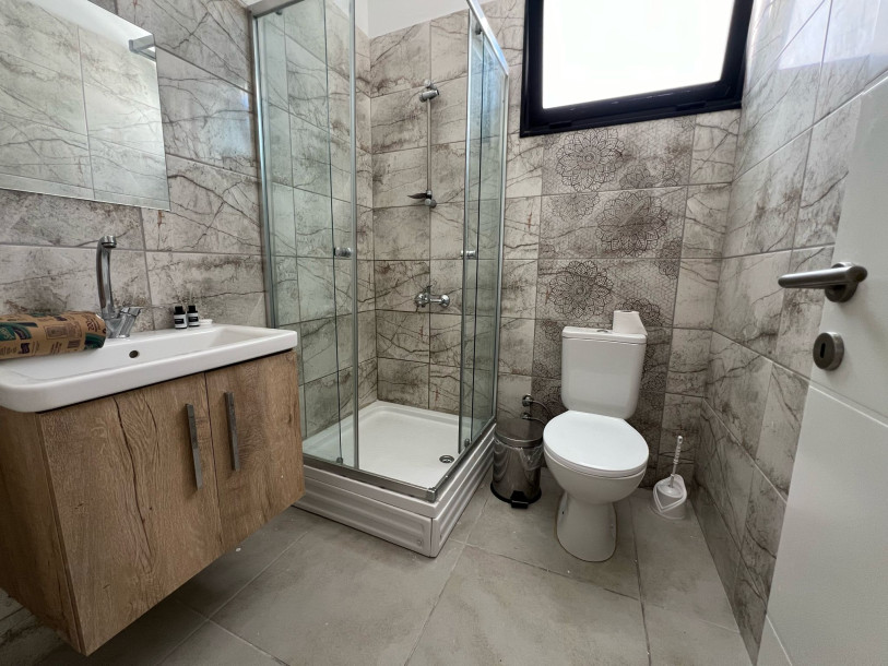 LEFKOŞA/KÜÇÜK KAYMAKLI'DA KİRALIK LÜKS 2+1 FUL EŞYALI PENTHOUSE-14