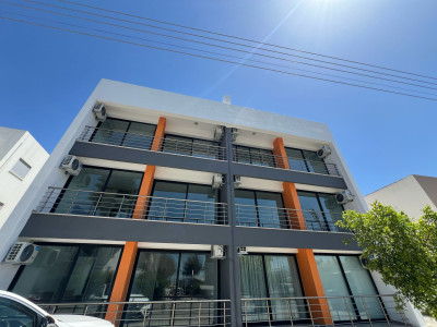 LEFKOŞA/KÜÇÜK KAYMAKLI'DA KİRALIK LÜKS 2+1 FUL EŞYALI PENTHOUSE-16