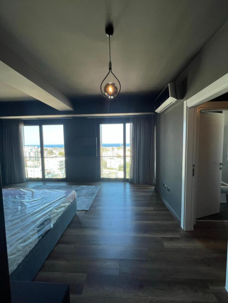 GİRNE MERKEZDE SATILIK 4+1 EŞYALI PENTHOUSE-20