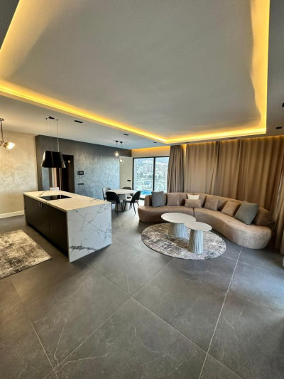 GİRNE MERKEZDE SATILIK 4+1 EŞYALI PENTHOUSE-3