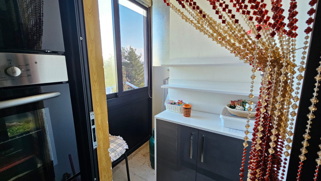 LEFKOŞA/KÜÇÜK KAYMAKLI'DA SATILIK 2+1 FUL EŞYALI DAİRE-9