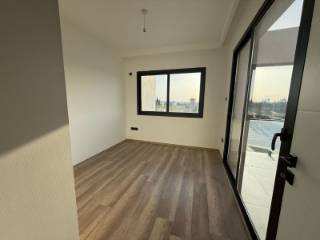 LEFKOŞA/KÜÇÜK KAYMAKLI MERKEZDE 2+1 PENTHOUSE KİRALIK-7
