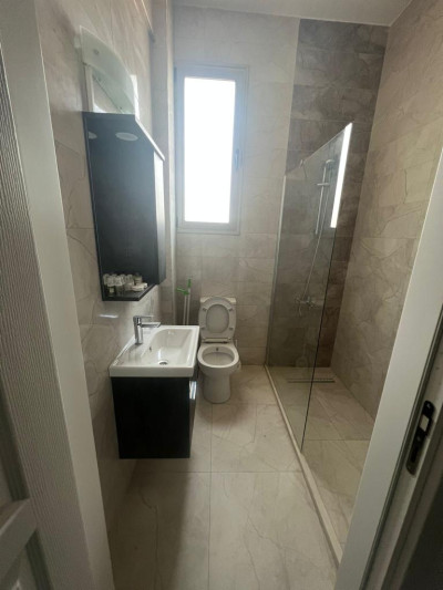 LEFKOŞA/KÜÇÜK KAYMAKLI'DA KİRALIK LÜKS 2+1DAİRE-9