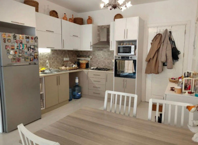 GİRNE /ALSANCAK'TA SATILIK 2+1 HAVUZLU SİTE İÇİNDE BAHÇELİ DAİRE-6