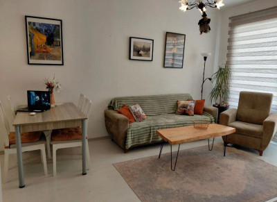 GİRNE /ALSANCAK'TA SATILIK 2+1 HAVUZLU SİTE İÇİNDE BAHÇELİ DAİRE-2