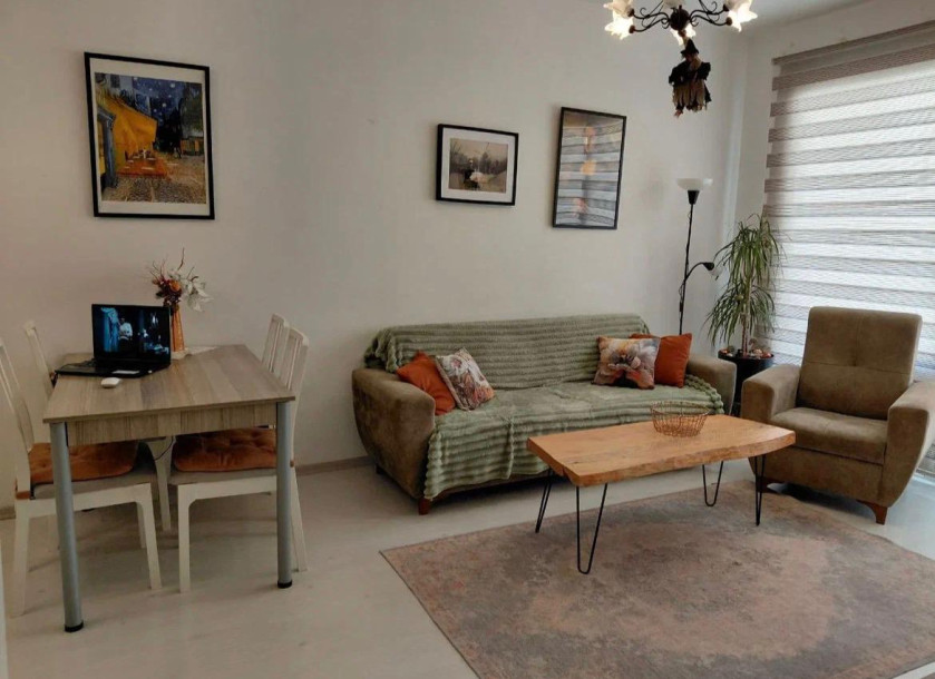 GİRNE /ALSANCAK'TA SATILIK 2+1 HAVUZLU SİTE İÇİNDE BAHÇELİ DAİRE-2