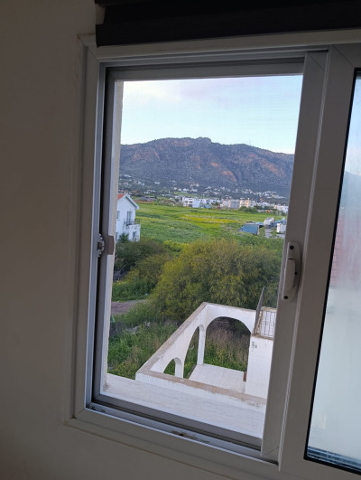 GİRNE / BOĞAZ’DA KİRALIK 3+1 DAİRE-18