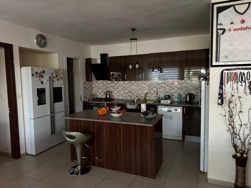 LEFKOŞA / MİNARELİKÖY SATILIK 3+1 MÜSTAKİL DAİRE-8