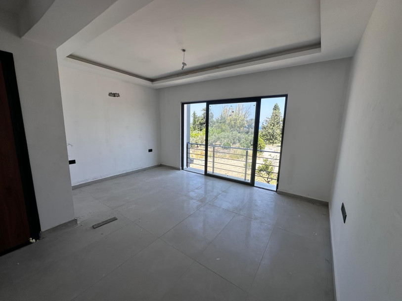 GİRNE LAPTA 'DA ﻿SATILIK 2+1 DAİRE-4