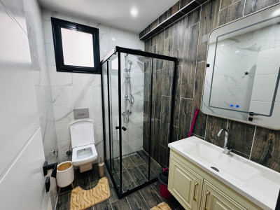 GİRNE LAPTA SATILIK EŞYALI 3+1 DAİRE – HAVUZLU SİTE İÇERİSİNDE-13