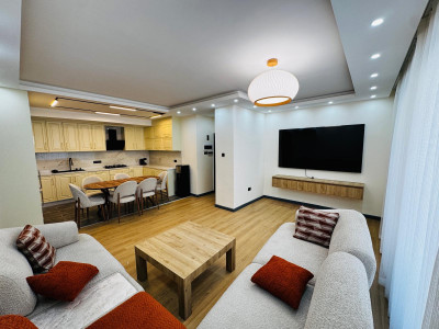 GİRNE LAPTA SATILIK EŞYALI 3+1 DAİRE – HAVUZLU SİTE İÇERİSİNDE-3