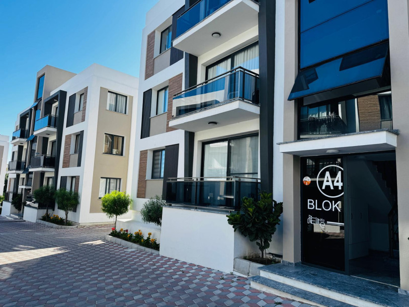GİRNE LAPTA SATILIK EŞYALI 3+1 DAİRE – HAVUZLU SİTE İÇERİSİNDE-15