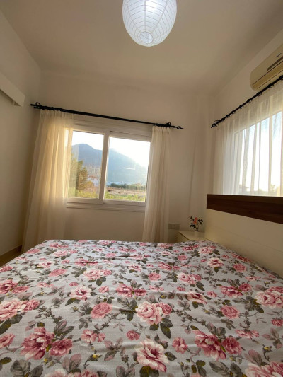 GİRNE/LAPTA’DA SATILIK BAHÇELİ 3+1 DAİRE-12