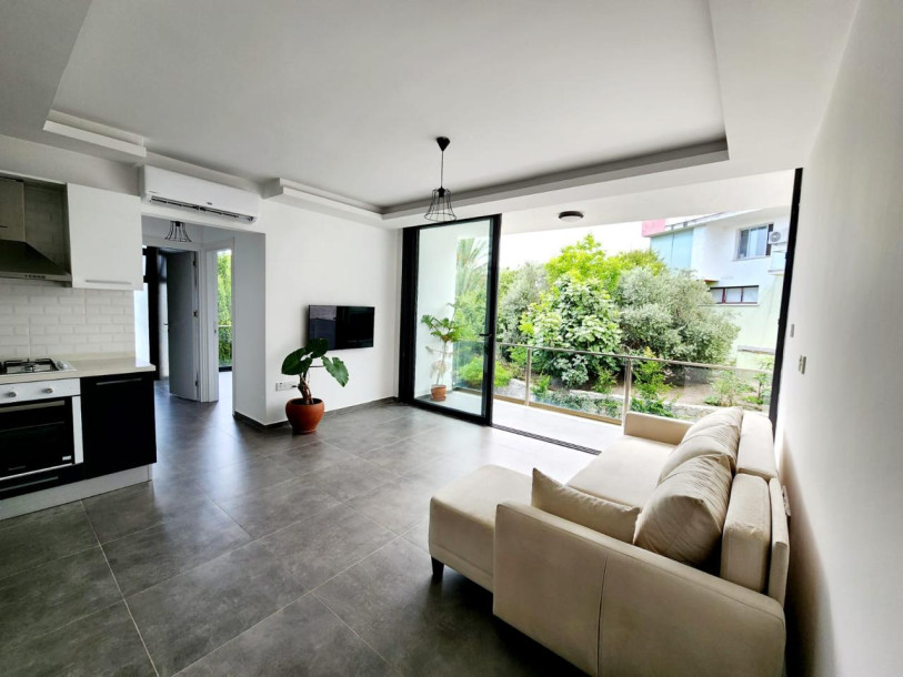 GİRNE/LAPTA'DA SATILIK HAVUZLU SİTEDE 2+1 DAİRE-2