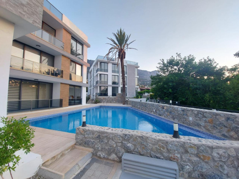 GİRNE/LAPTA'DA SATILIK HAVUZLU SİTEDE 2+1 DAİRE-18