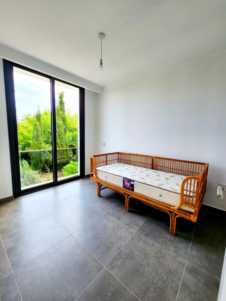 GİRNE/LAPTA'DA SATILIK HAVUZLU SİTEDE 2+1 DAİRE-12