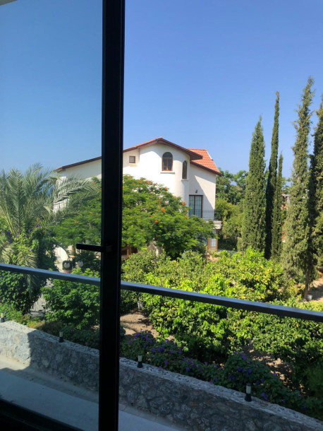 GİRNE/LAPTA'DA SATILIK HAVUZLU SİTEDE 2+1 DAİRE-23