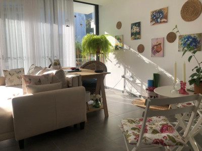 GİRNE/LAPTA'DA SATILIK HAVUZLU SİTEDE 2+1 DAİRE-6