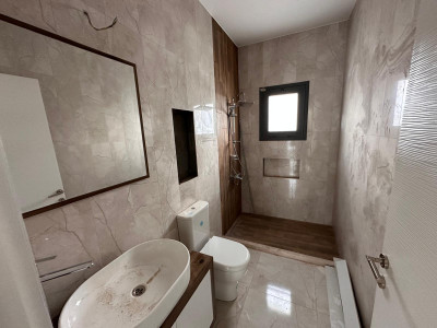 GİRNE/LAPTA'DA SATILIK 3+1 SIFIR VİLLA-17