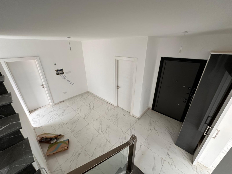 GİRNE/LAPTA'DA SATILIK 3+1 SIFIR VİLLA-8