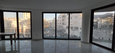 GİRNE LAVAŞ BÖLGESİNDE KİRALIK LÜKS 2+1 DAİRE-9