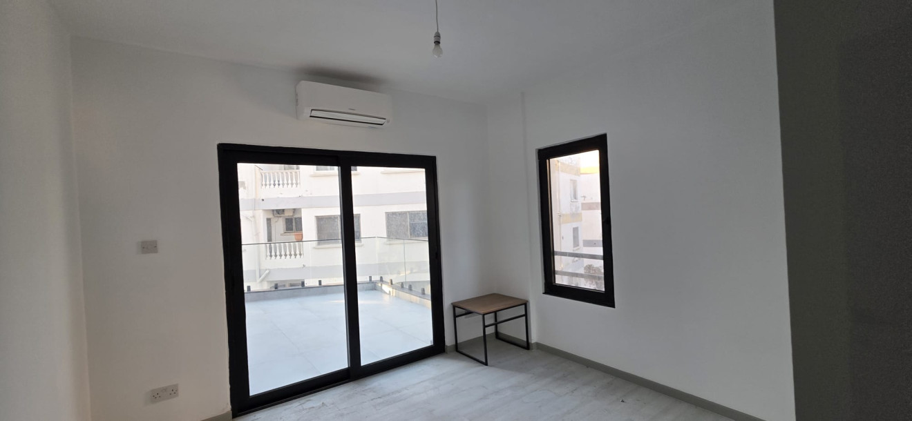 GİRNE LAVAŞ BÖLGESİNDE KİRALIK LÜKS 2+1 DAİRE-12