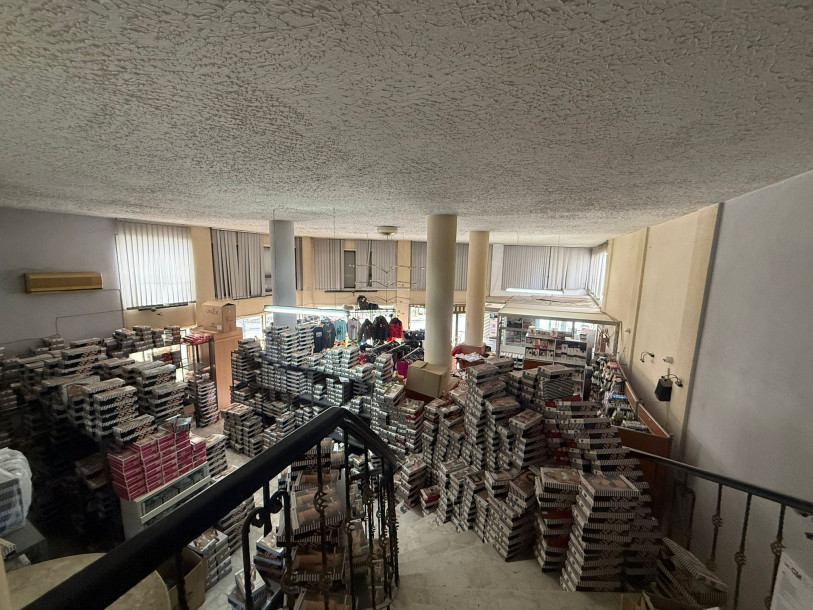 LEFKOŞA SURLAR İÇİ KİRALIK İŞ YERİ-8