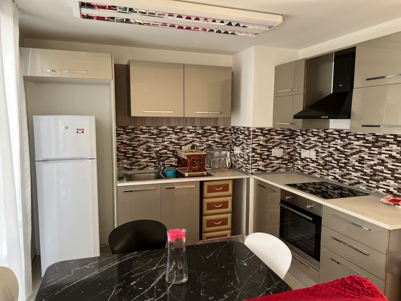 LEFKOŞA/MARMARA BÖLGESİNDE GÜNLÜK KİRALIK 2+1 DAİRE-4