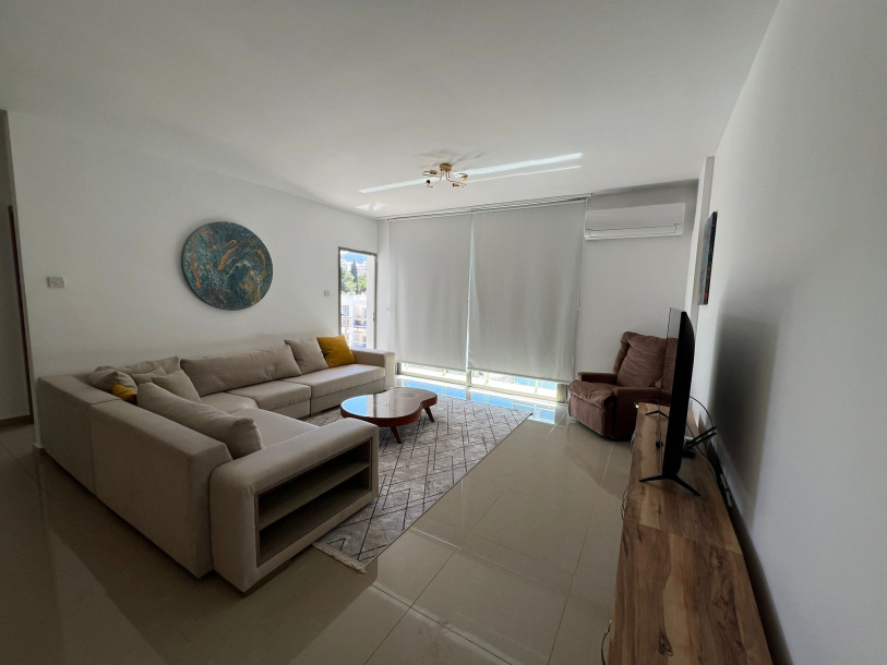 GİRNE MERKEZ ÖĞRETMENLER EVİ BÖLGESİNDE HAVUZLU SİTEDE KİRALIK 2+1 EŞYALI DAİRE-8