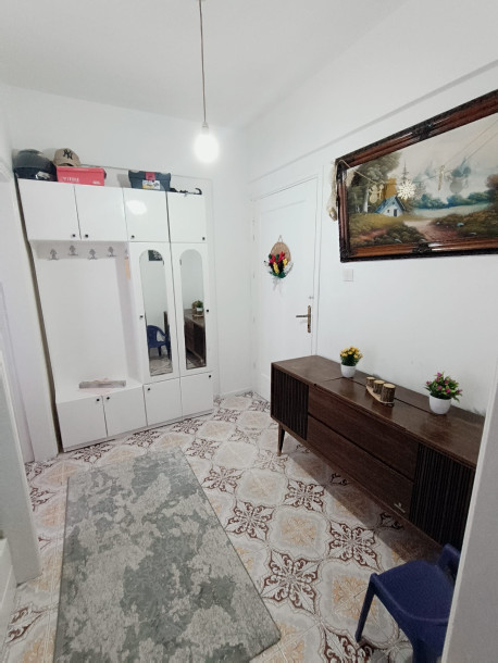 GİRNE MERKEZDE SATILIK 3+1 EŞYALI DAİRE-5