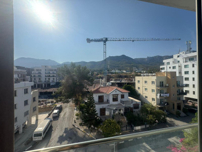 GİRNE NUSMAR MARKET BÖLGESİNDE KİRALIK 2+1 DAİRE-8