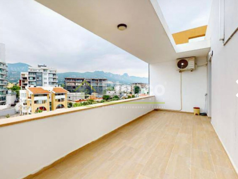 GİRNE MERKEZDE TÜRK KOÇANLI SATILIK 3+1 PENTHOUSE-23