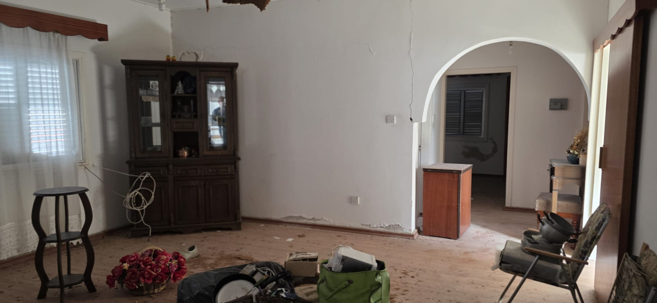 GİRNE/OZANKÖY’DE SATILIK 2+1 DAİRE-2