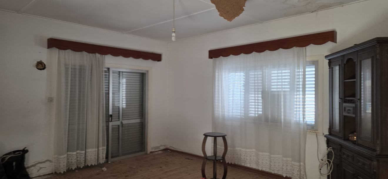 GİRNE/OZANKÖY’DE SATILIK 2+1 DAİRE-4