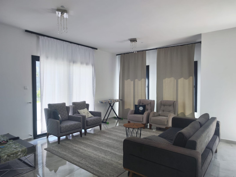 OZANKÖY – ÇATALKÖY KAÇIŞ YOLU ÜZERİNDE KİRALIK MÜSTAKİL VİLLA-3