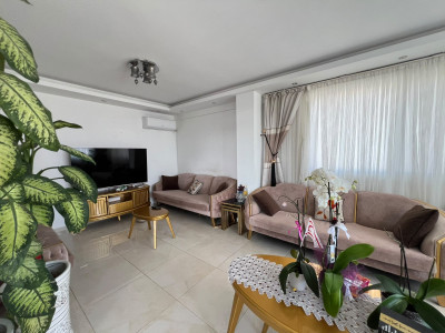 GİRNE OZANKÖY – SATILIK İŞ YERİ + 3+1 DAİRE İŞLEK KONUMDA SATILIK YATIRIMLIK MÜLK-2