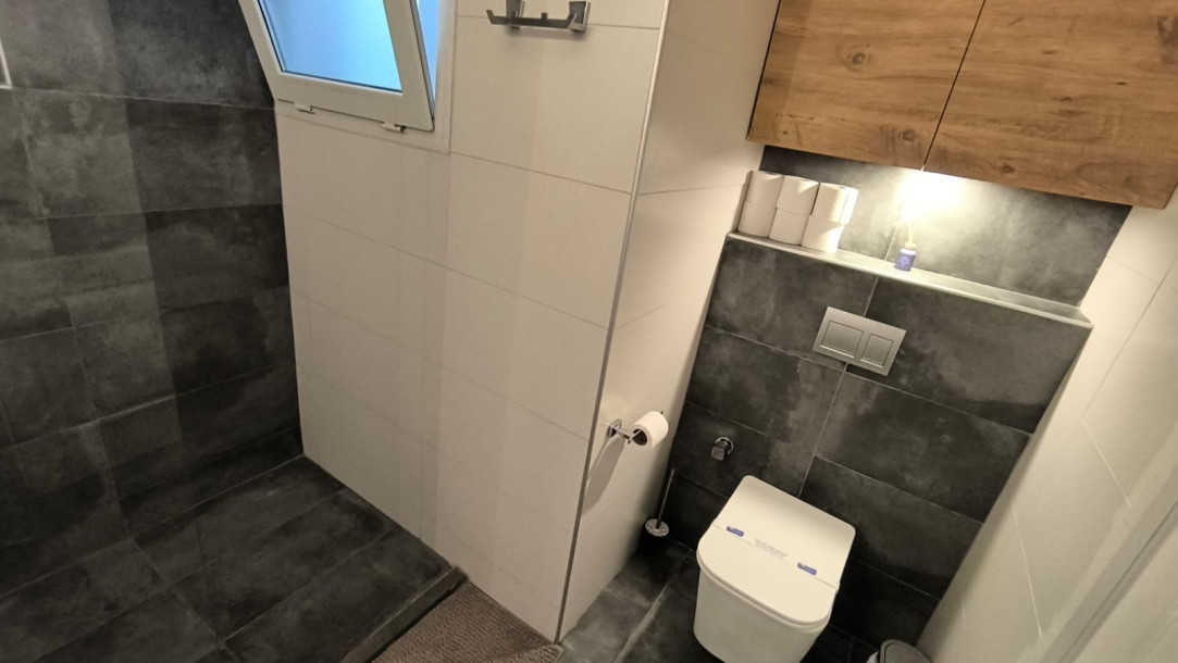 GİRNE 20 TEMMUZ STADYUM BÖLGESİ 1+ 1 KİRALIK DAİRE-11
