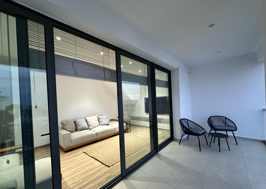 GİRNE MERKEZDE SATILIK PENTHOUSE-14