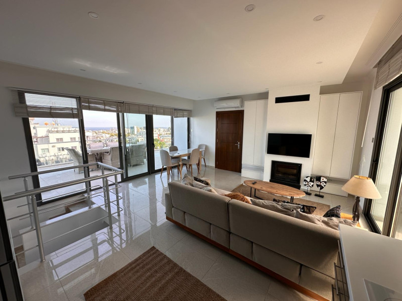 GİRNE MERKEZDE SATILIK PENTHOUSE-9