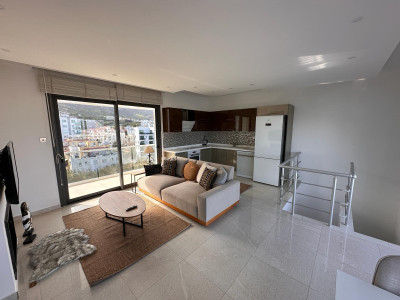 GİRNE MERKEZDE SATILIK PENTHOUSE-8