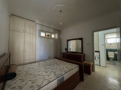 LEFKOŞA / YENİKENT – CADDE ÜZERİ TİCARİ İZİNLİ KİRALIK-14