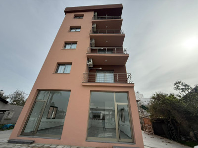 LEFKOŞA/YENİŞEHİR MERKEZ'DE EŞYALI SIFIR 2+1 KİRALIK DAİRE-11