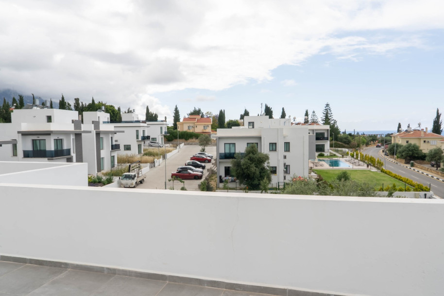 GİRNE/YEŞİLTEPE – ÇAĞATAY ÖZLERİM CADDESİ KİRALIK 2+1 TERASLI DAİRE-27